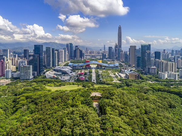 蓮花山公園不僅可以爬山俯瞰市民中心,從蓮花山公園南門進入,左邊就是